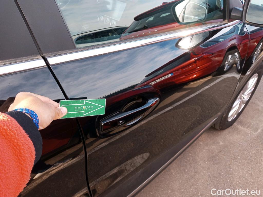  Renault  Kadjar RENAULT  / 2019 / 5P / crossover Intens Blue dCi 85kW (115CV) #11