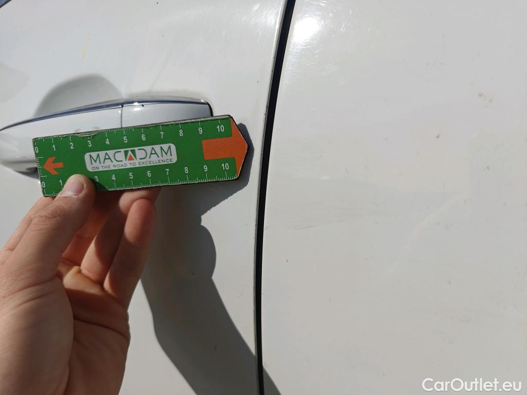  Renault  Megane RENAULT Mégane / 2015 / 5P / berlina con portón Limited Blue dCi 85 kW (115CV) #12