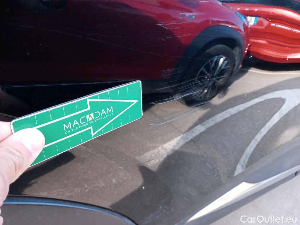  Renault  Kadjar RENAULT  / 2019 / 5P / crossover Intens Blue dCi 85kW (115CV) #12