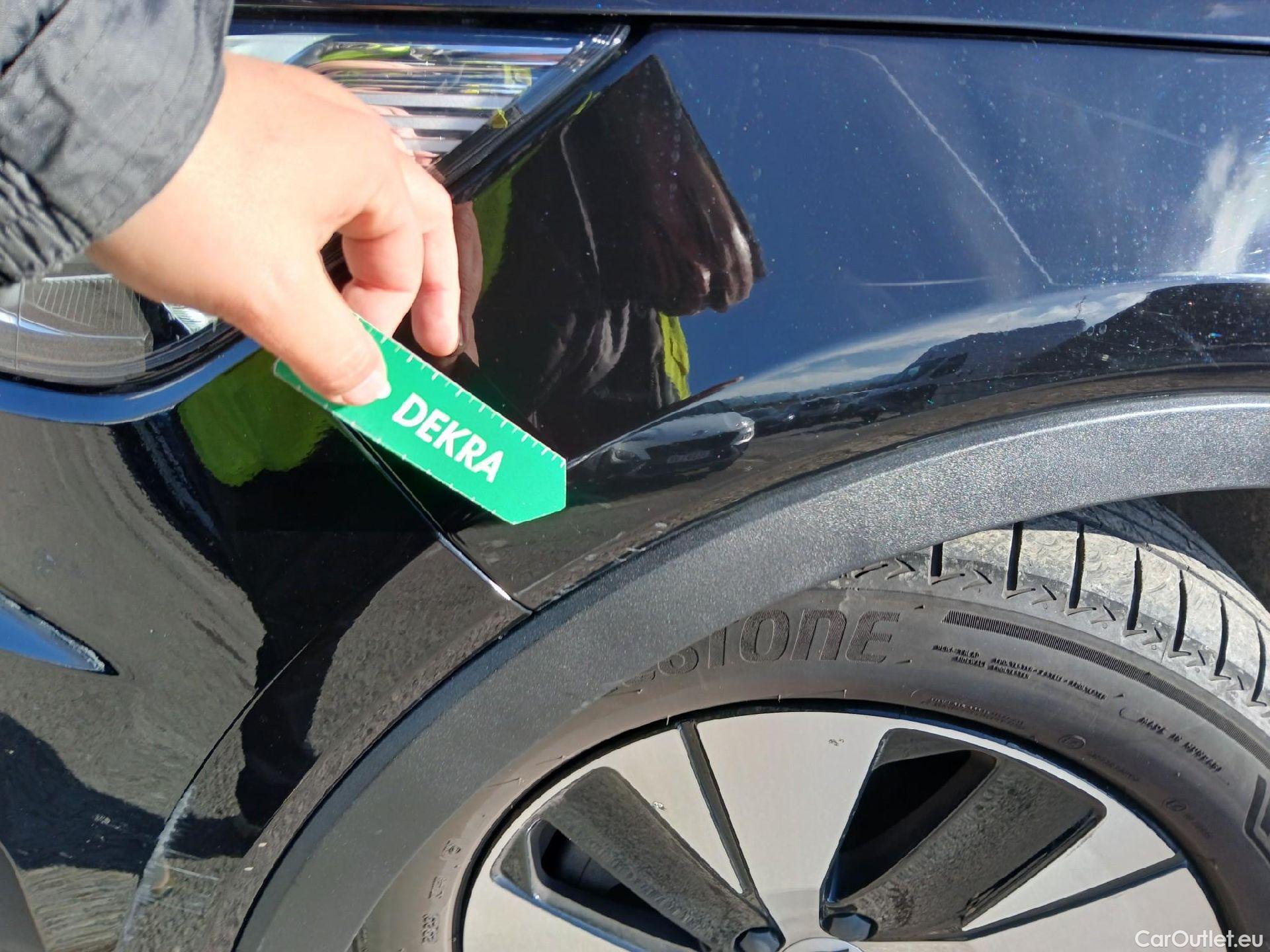  Volvo  XC 40 VOLVO XC40 / 2017 / 5P / todoterreno 1.5 T4 Twin Recharge R-Design Exp Auto #11