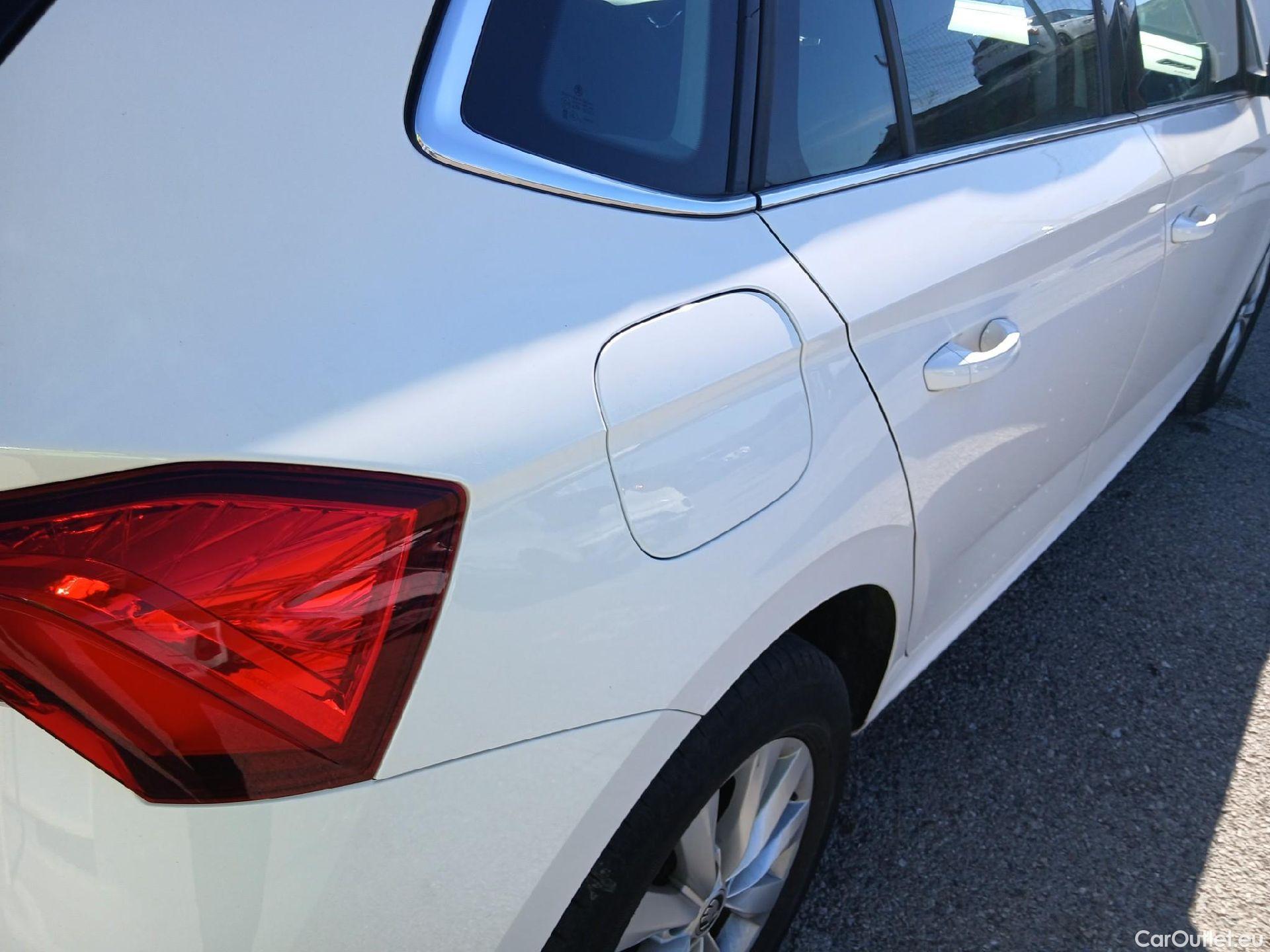  Skoda  KAMIQ SKODA  1.0 TSI 81kW (110CV) DSG Ambition #20