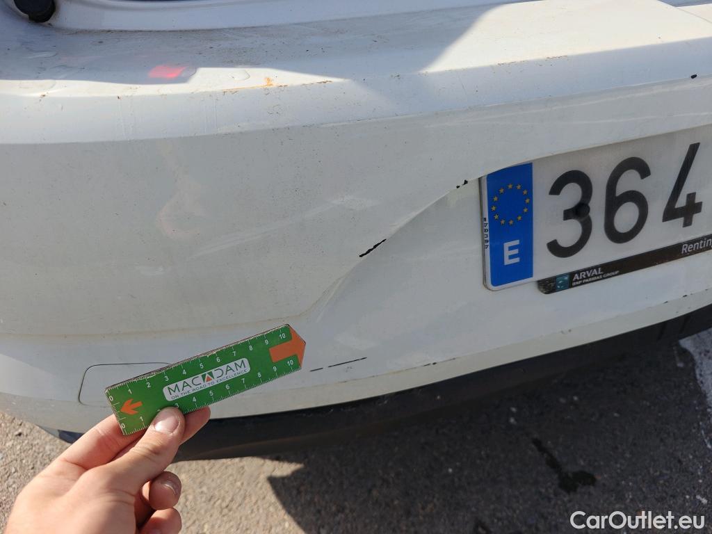  Renault  Megane RENAULT Mégane / 2015 / 5P / berlina con portón Limited Blue dCi 85 kW (115CV) #36