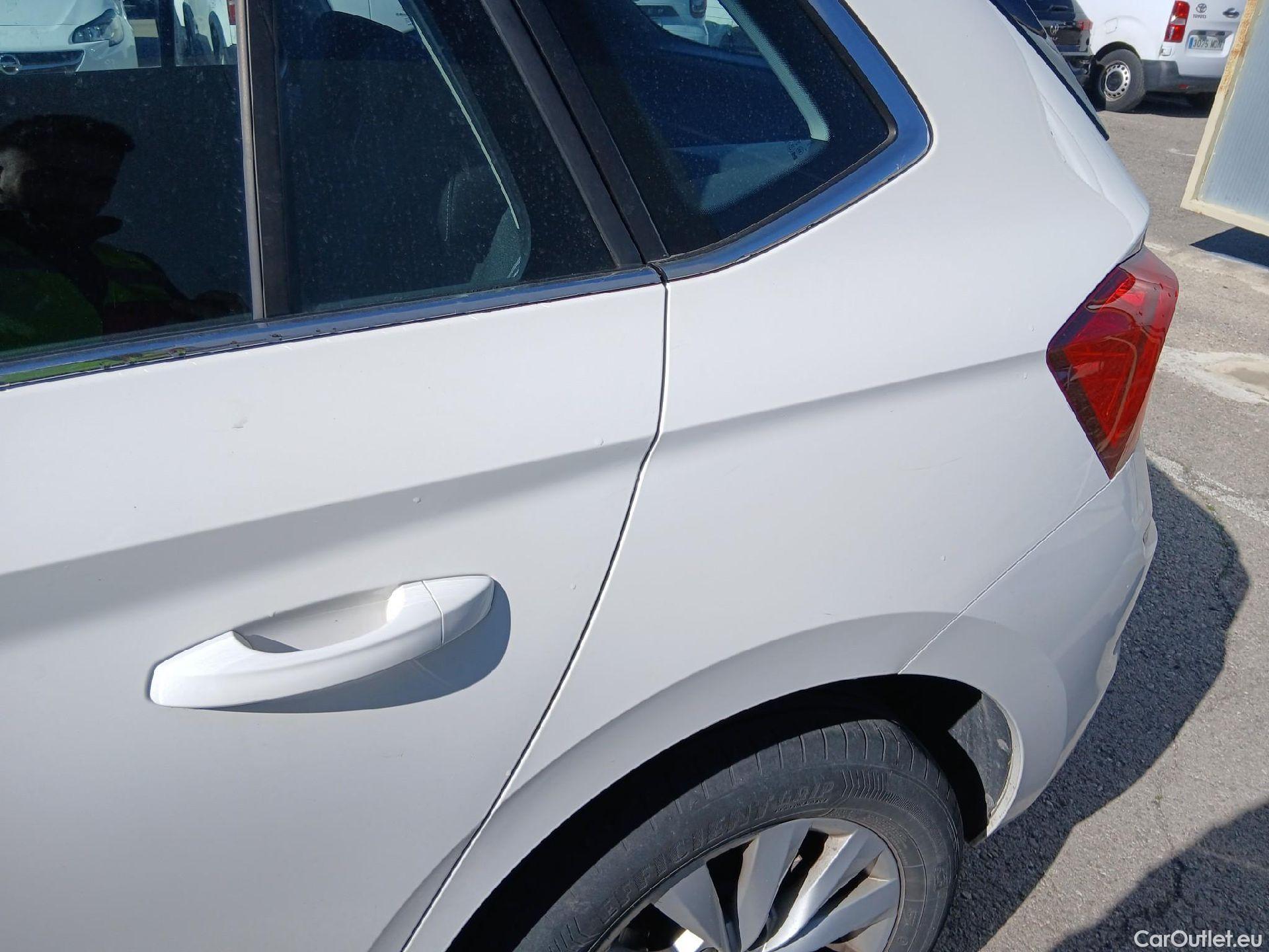  Skoda  KAMIQ SKODA  1.0 TSI 81kW (110CV) DSG Ambition #12