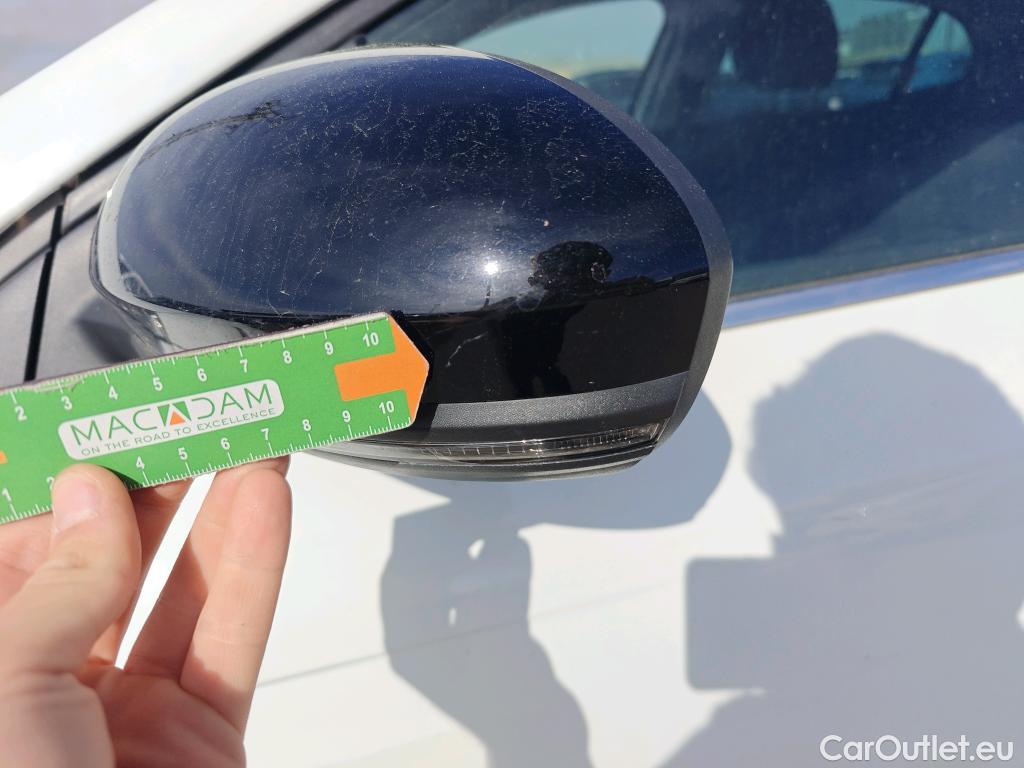  Renault  Megane RENAULT Mégane / 2015 / 5P / berlina con portón Limited Blue dCi 85 kW (115CV) #47