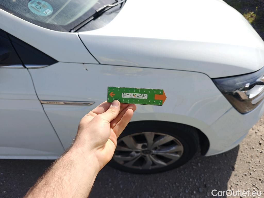  Renault  Megane RENAULT Mégane / 2015 / 5P / berlina con portón Limited Blue dCi 85 kW (115CV) #48