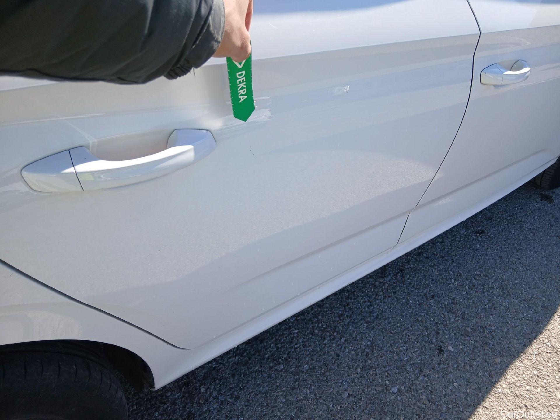  Skoda  KAMIQ SKODA  1.0 TSI 81kW (110CV) DSG Ambition #22