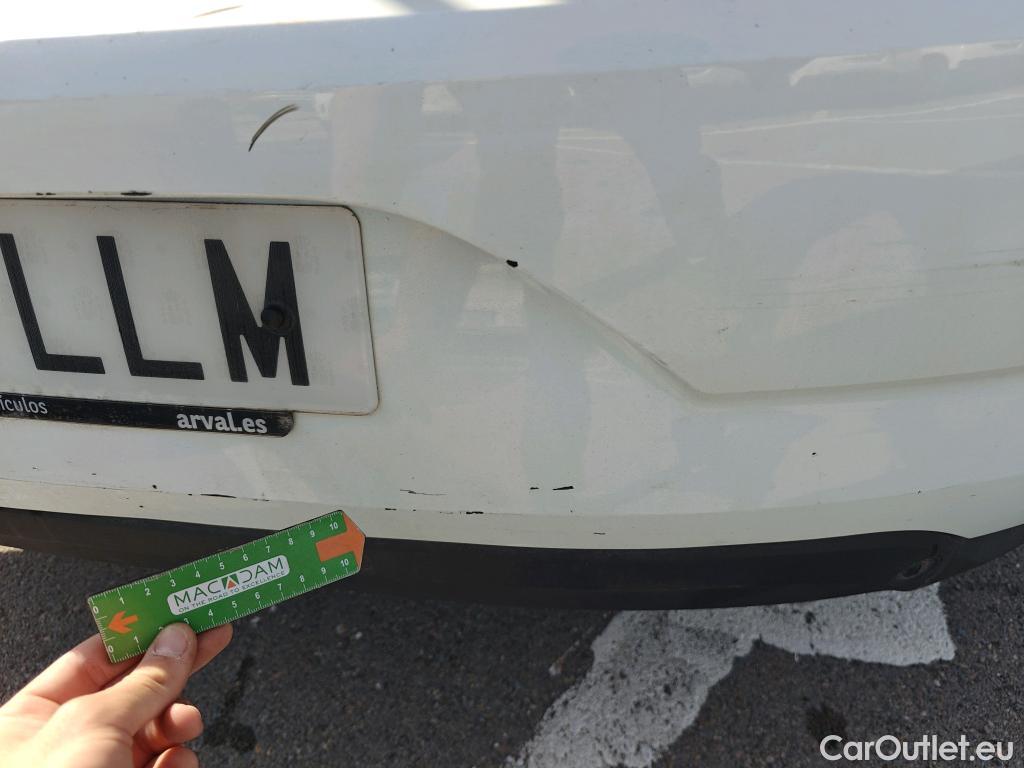  Renault  Megane RENAULT Mégane / 2015 / 5P / berlina con portón Limited Blue dCi 85 kW (115CV) #33