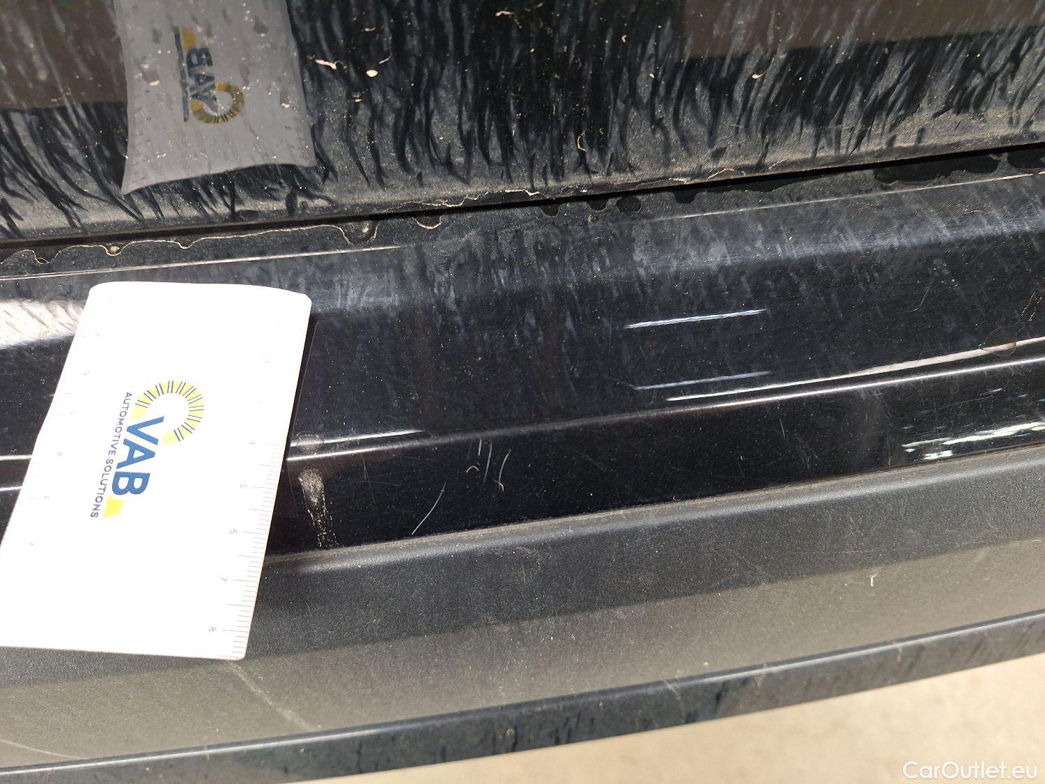  Bmw  X1 BMW,  FL'19, BMW  sDrive16dA (85 kW) 5d #34