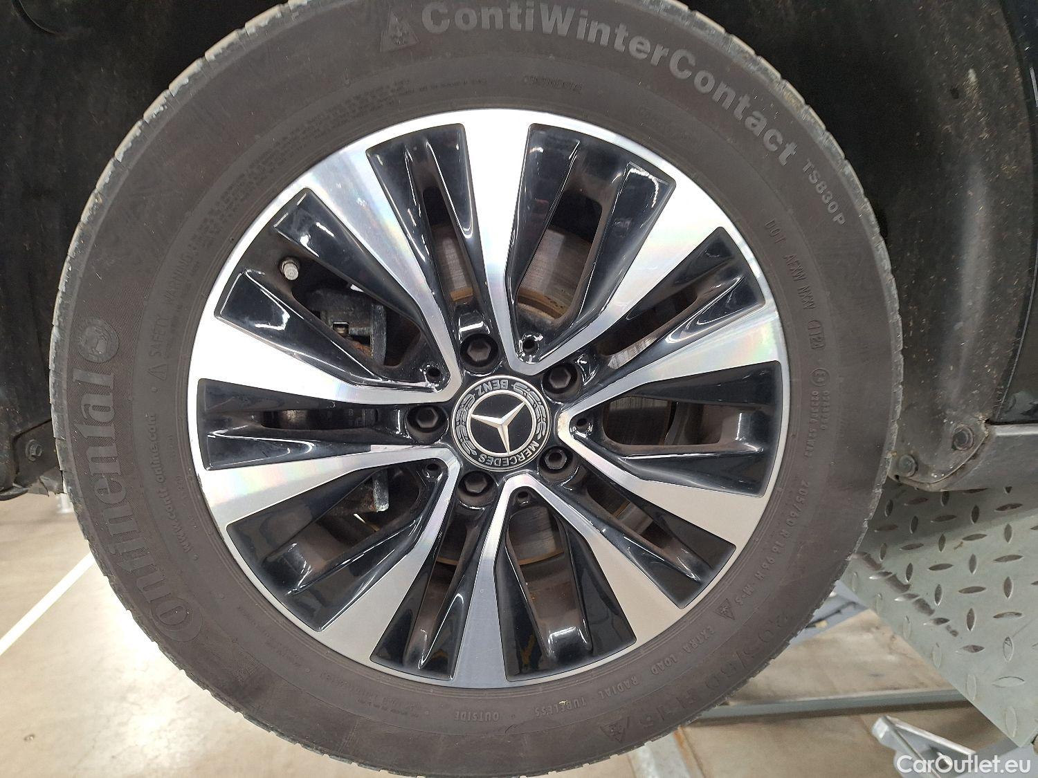  Mercedes  A-Klasse Mercedes, A-Class Berline '18, Mercedes-Benz  Limousine A 180d DCT Busine #22