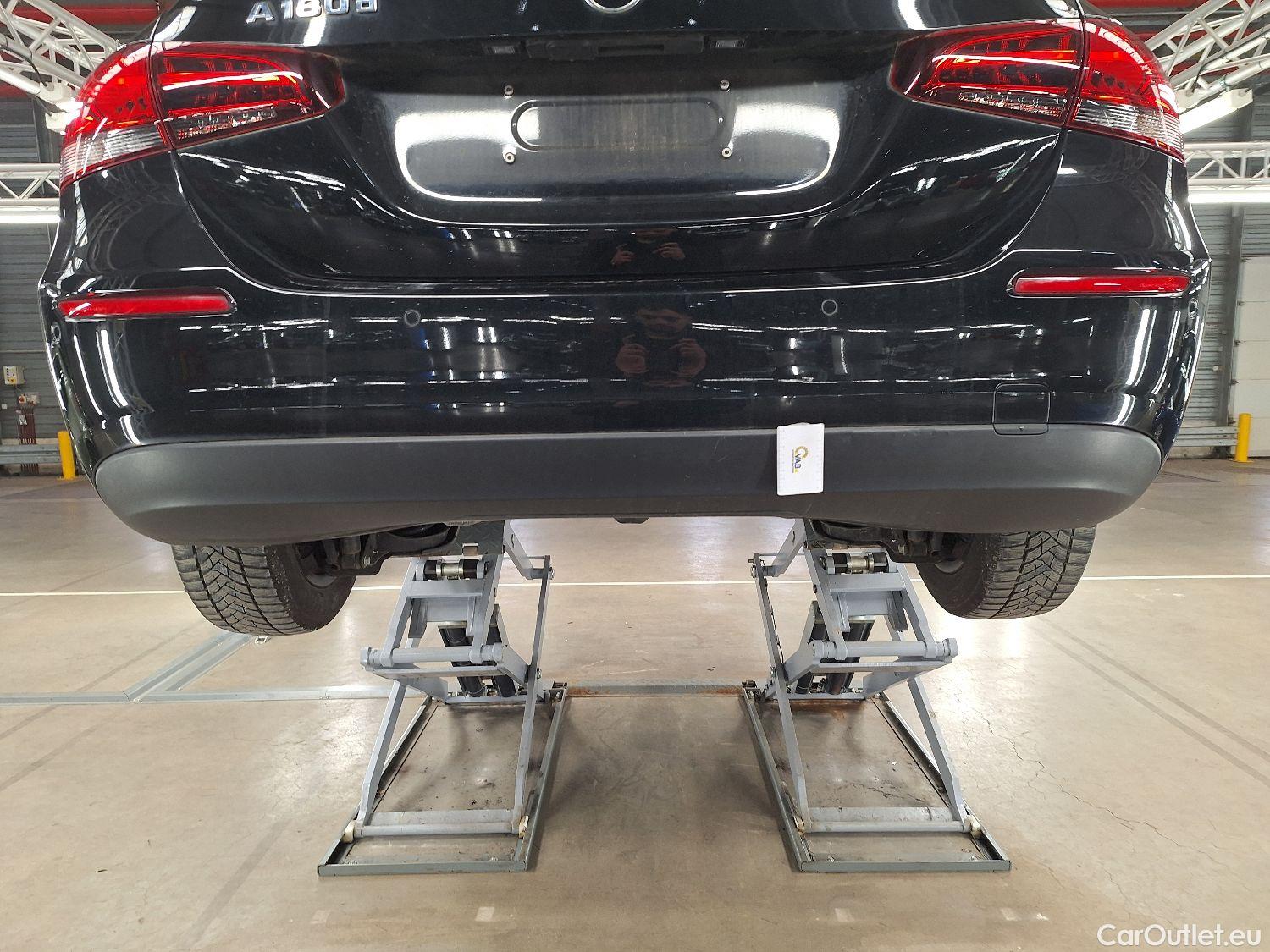  Mercedes  A-Klasse Mercedes, A-Class Berline '18, Mercedes-Benz  Limousine A 180d DCT Busine #7