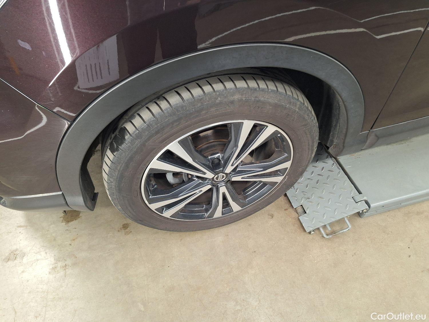  Nissan  Qashqai Nissan,  '17, Nissan  DIG-T 160 EVAPO DCT N-Connecta 5d #71