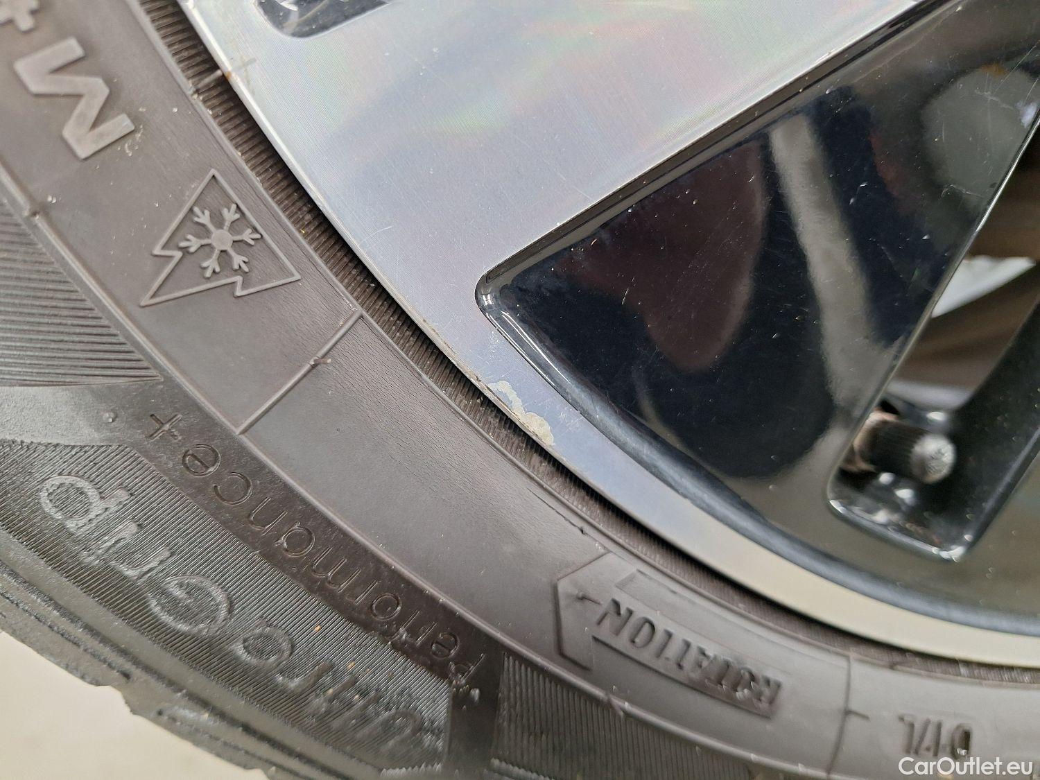  Mercedes  A-Klasse Mercedes, A-Class '18 PHEV, Mercedes-Benz  A 250 e Business Solution 5 #2