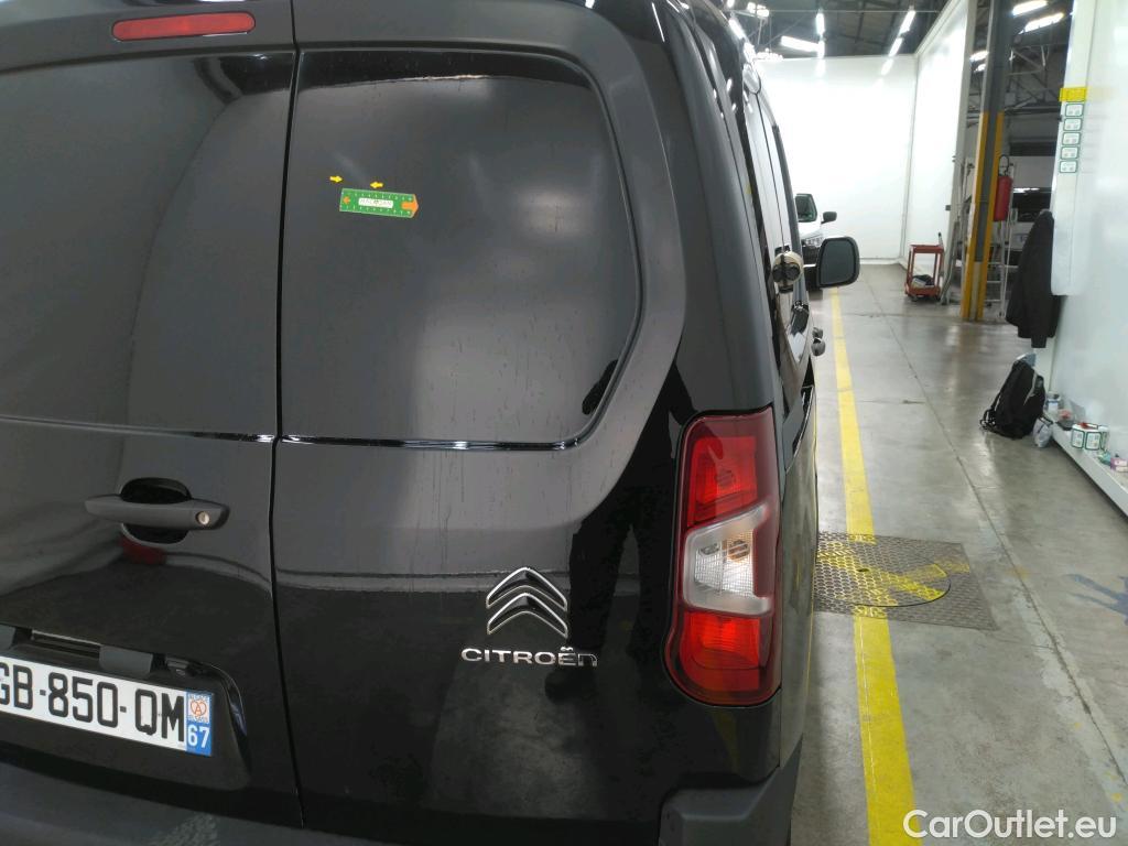  Citroen  Berlingo  Fourgon Club M 1000 1.5 BlueHDi 130CV BVA8 E6dT #40