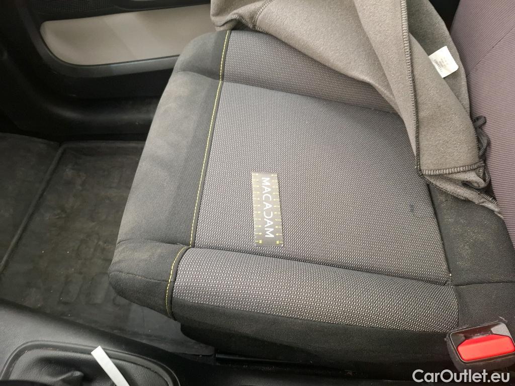  Citroen  C3  Société Feel 1.5 BlueHDI 100CV BVM5 E6dT #40