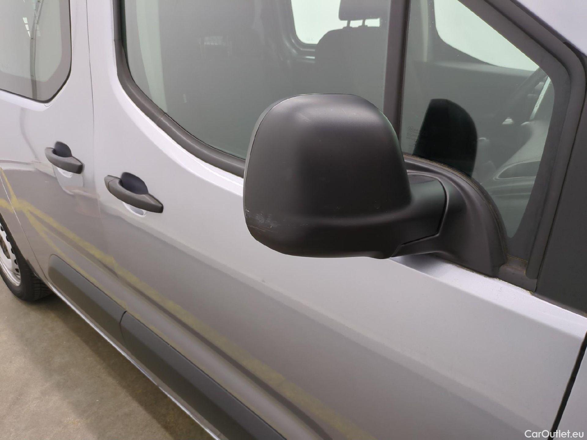  Citroen  Berlingo  Fourgon Control XL/L2 Double Cabine VarioSpace 1.5 BlueHDi 100CV BVM5 E6dT #4