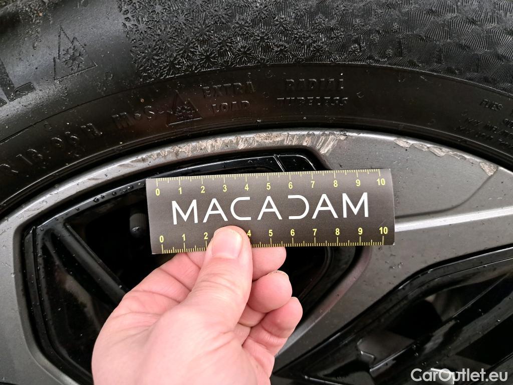  Citroen  C4 CITROEN  X / 2022 / 4P / Berline PureTech 130 S&S EAT8 Feel Pack #33