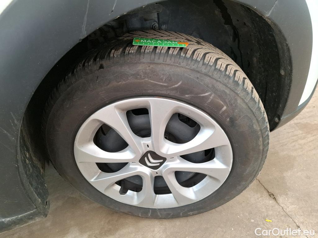  Citroen  C3  Feel Business 1.2 PureTech 80CV BVM5 E6d #1