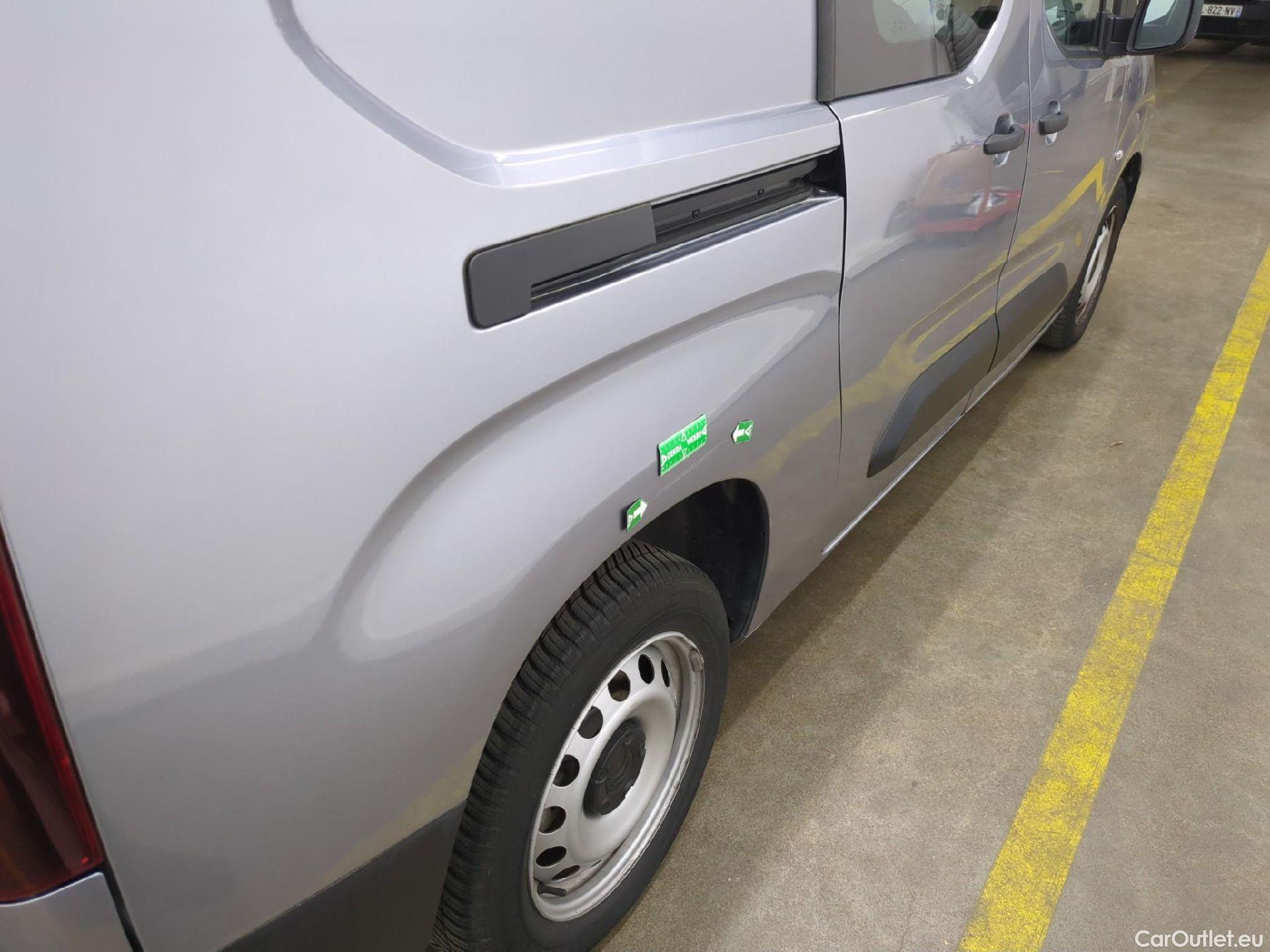  Citroen  Berlingo  Fourgon Control XL/L2 Double Cabine VarioSpace 1.5 BlueHDi 100CV BVM5 E6dT #17