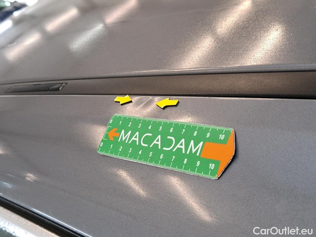  Bmw  Serie 1 Série 1 / 2019 / 5P / Berline 116i DKG7 Business Design / Pare-brise à remplacer #7