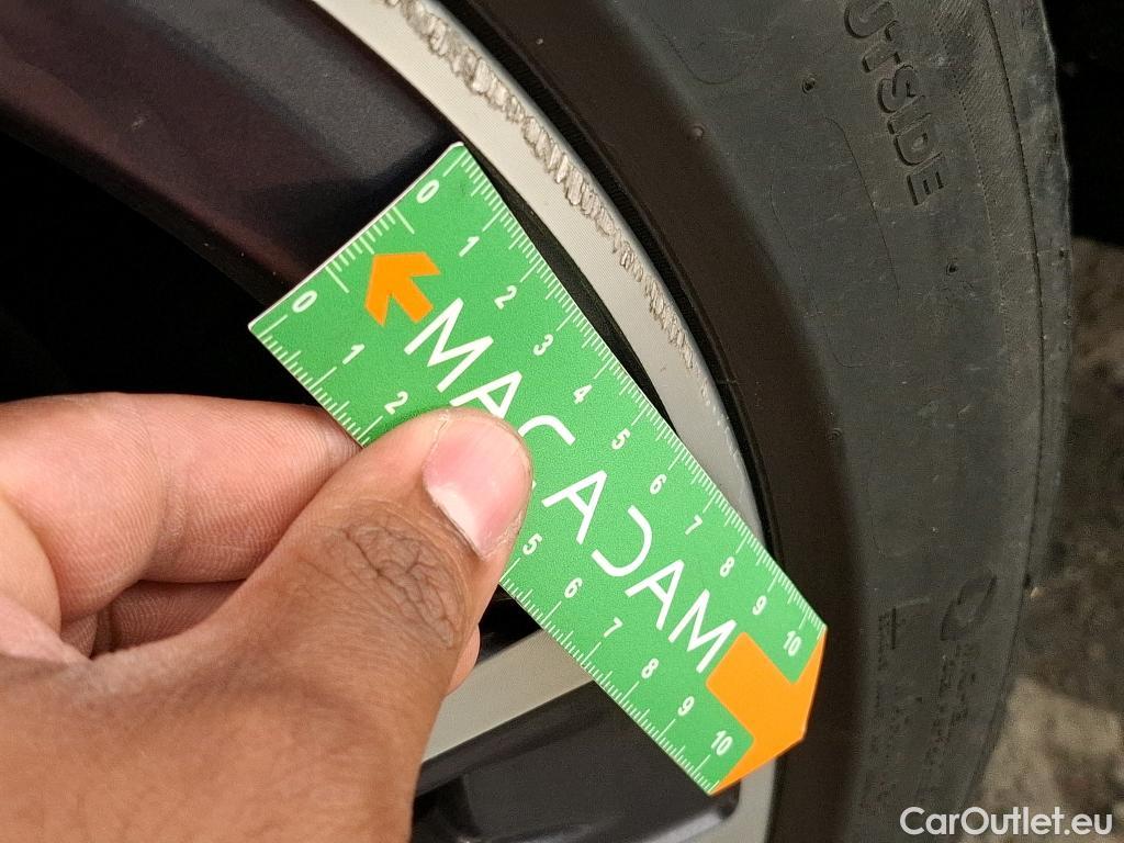  Bmw  Serie 1 BMW Série 1  2019  5P  Berline 116i DKG7 Business Design #19