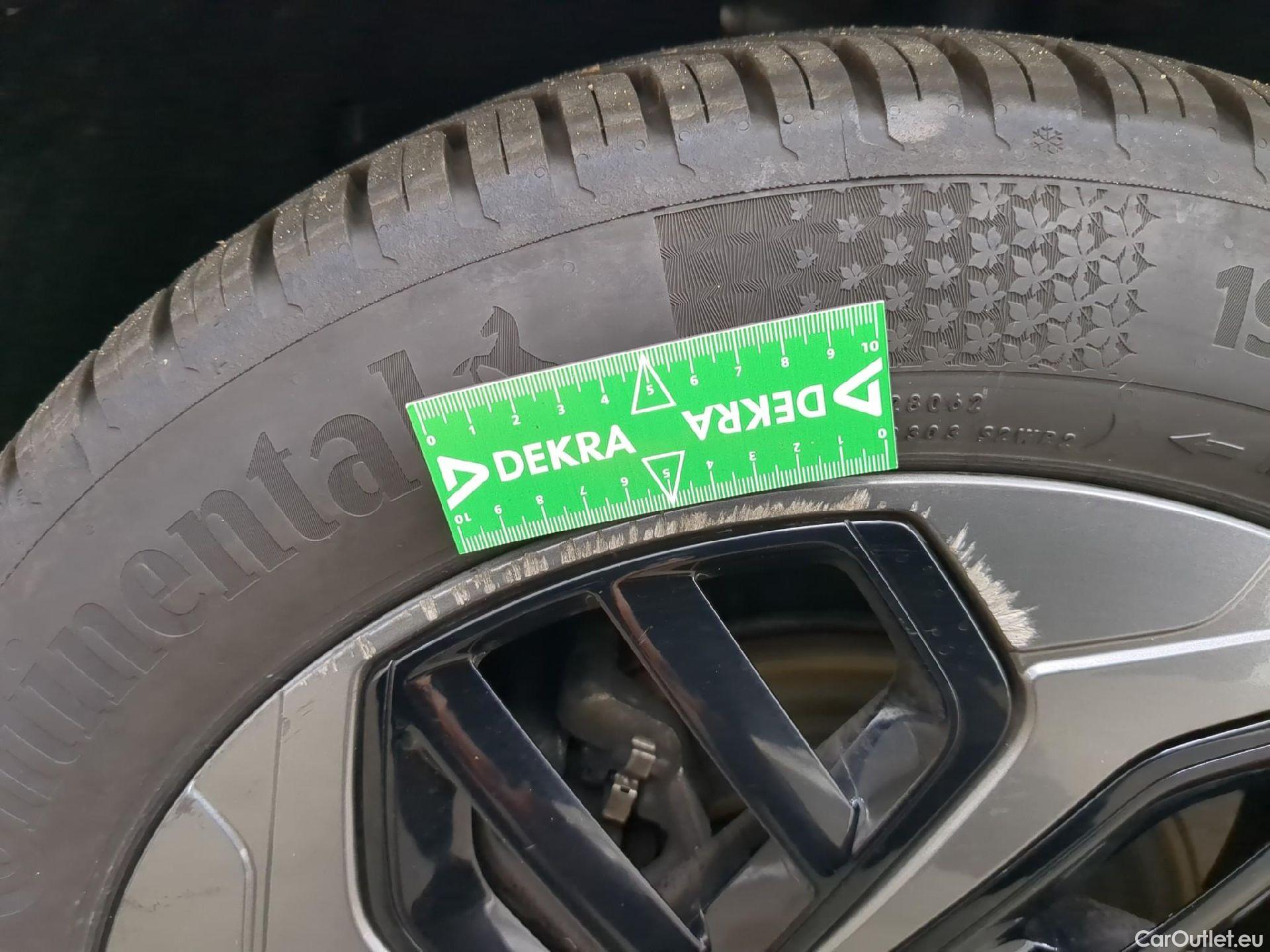  Citroen  C4  X Feel Pack 1.2 PureTech 130CV BVA8 6E #5