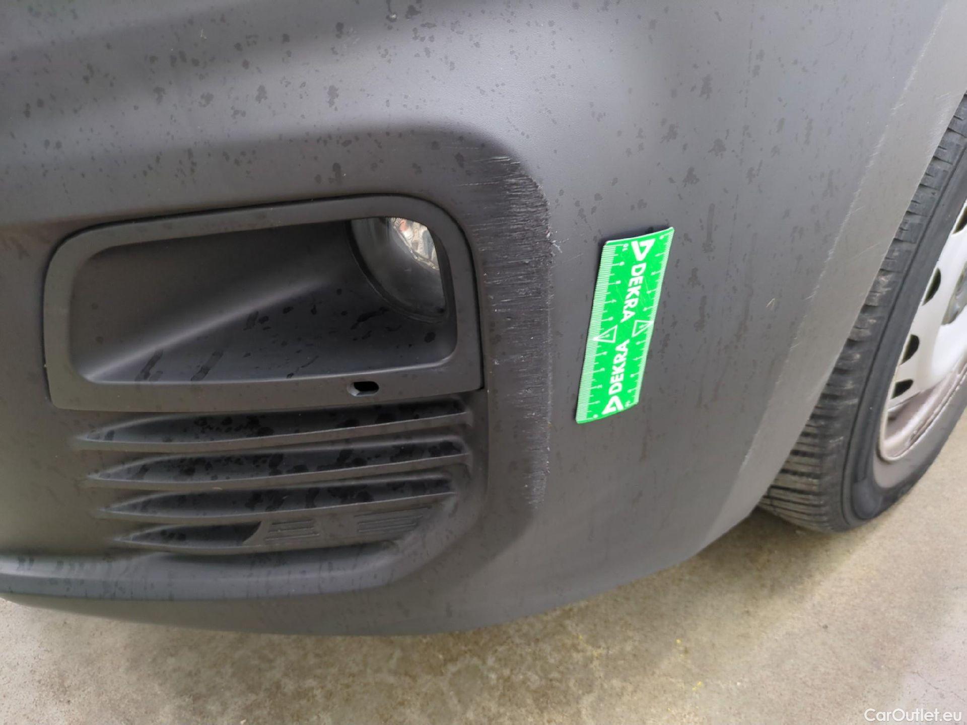  Citroen  Berlingo  Fourgon Control XL/L2 Double Cabine VarioSpace 1.5 BlueHDi 100CV BVM5 E6dT #32