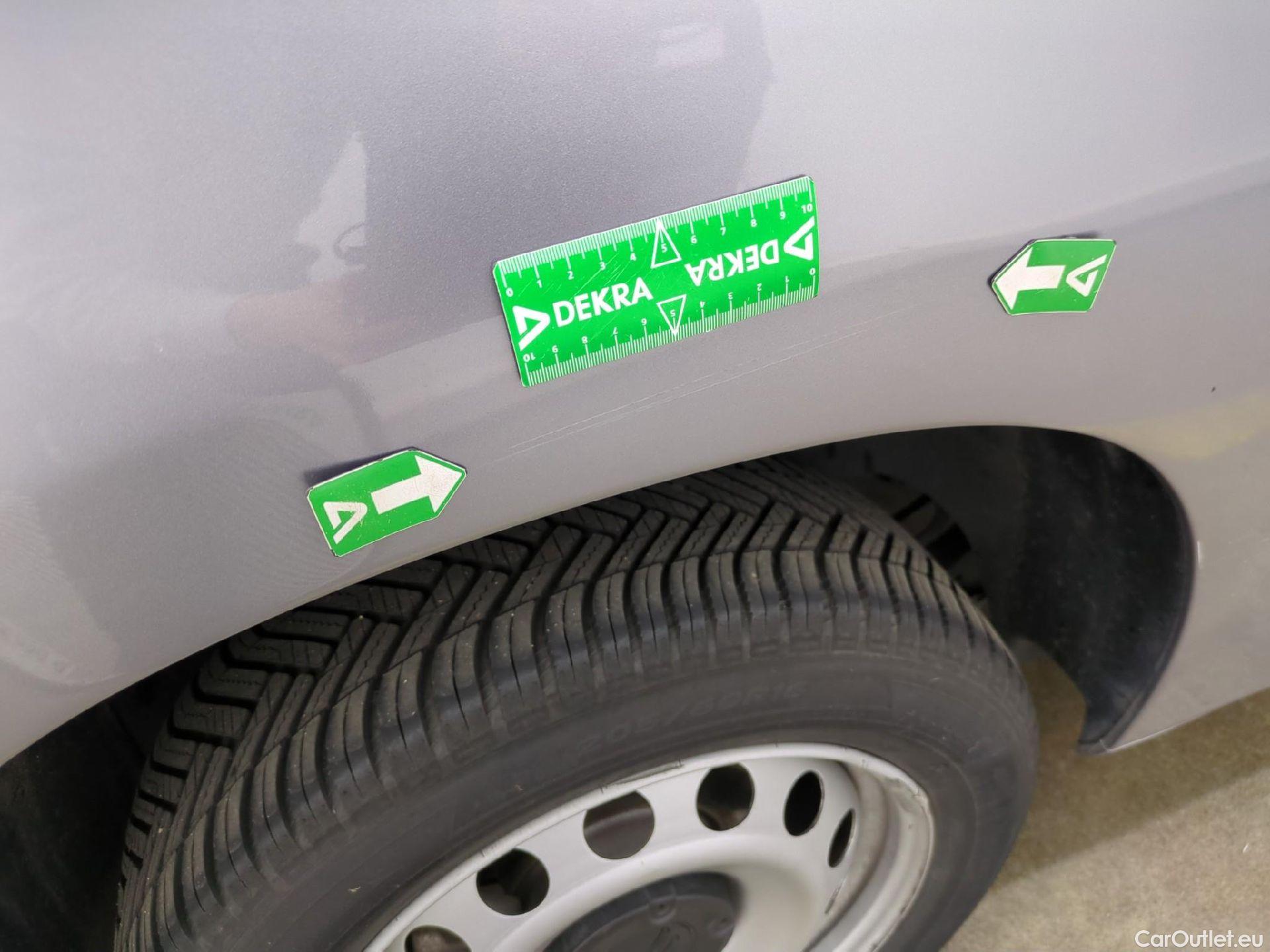  Citroen  Berlingo  Fourgon Control XL/L2 Double Cabine VarioSpace 1.5 BlueHDi 100CV BVM5 E6dT #15