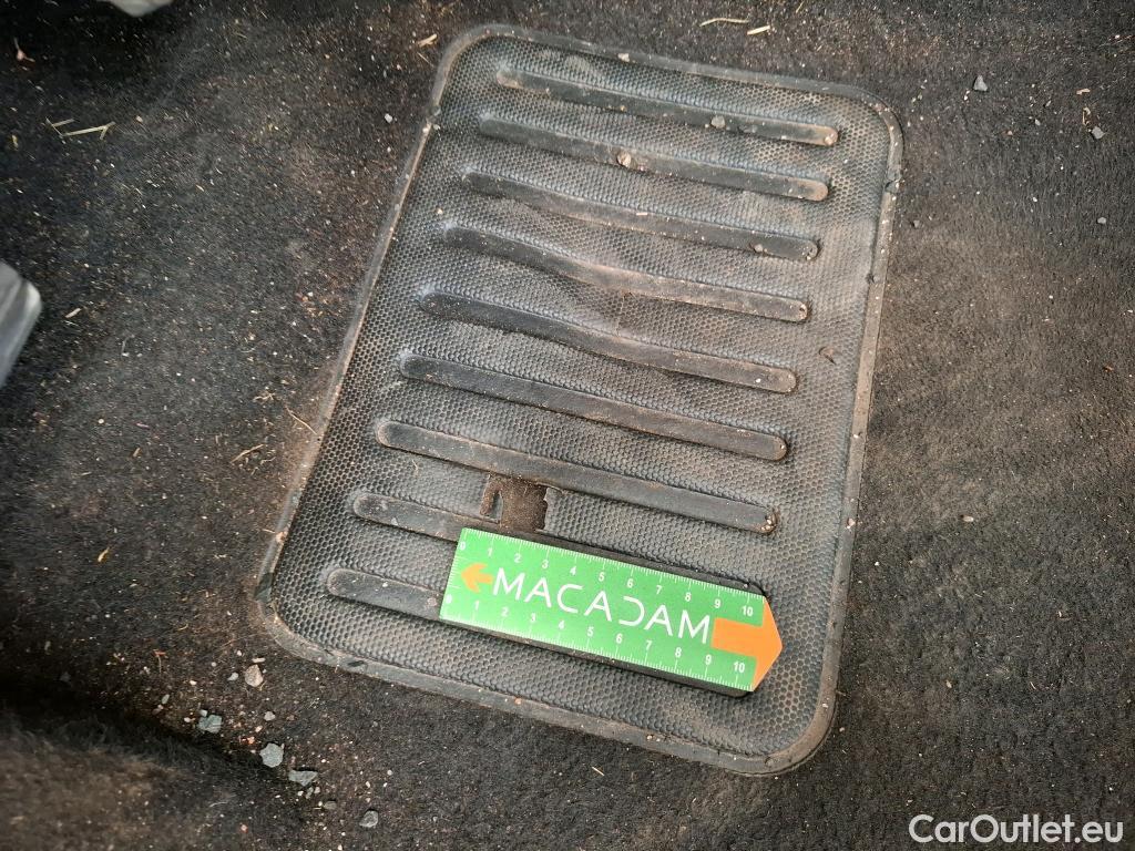  Citroen  C3  Feel Business 1.2 PureTech 80CV BVM5 E6d #3