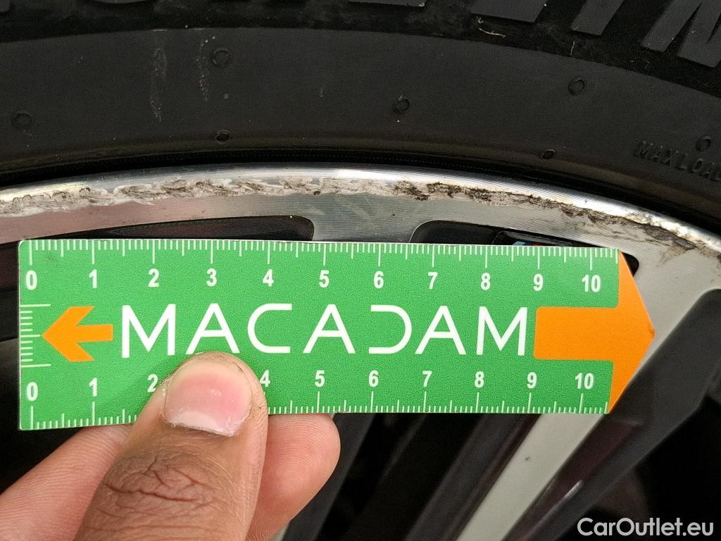  Bmw  Serie 1 BMW Série 1  2019  5P  Berline 116i DKG7 Business Design #31