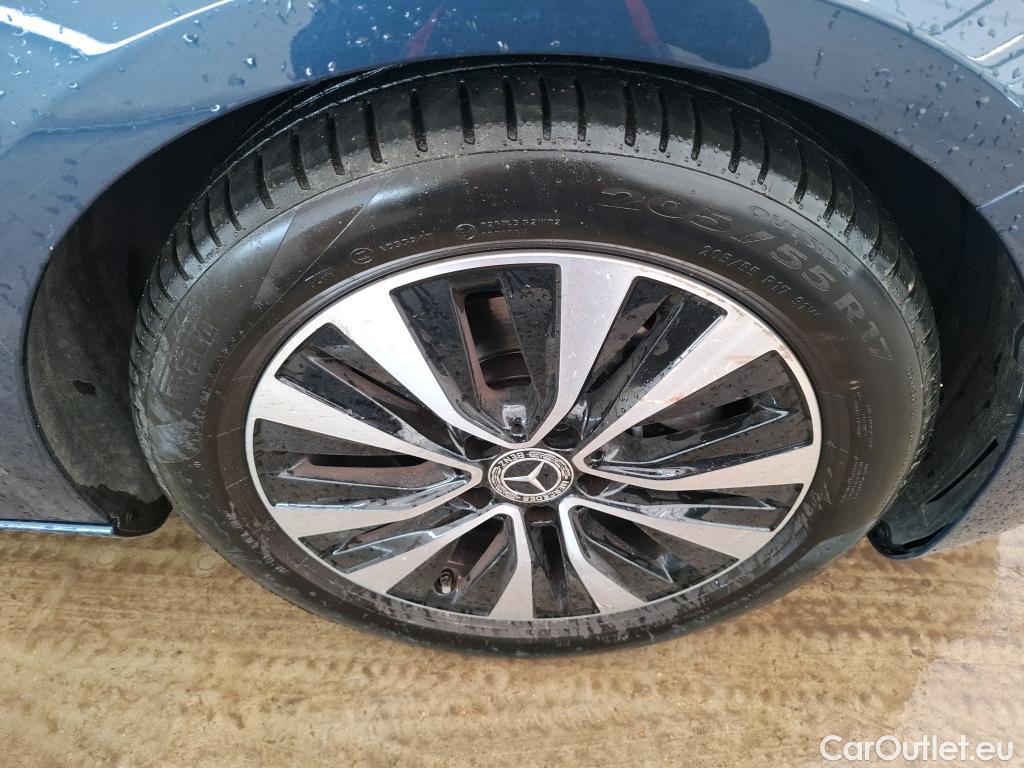  Mercedes  A-Klasse MERCEDES-BENZ Classe A Berline / 2018 / 4P / Berline A 180 Business Line 7G-DCT #3