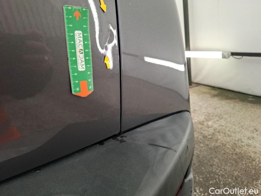  Peugeot  2008  Allure Business 1.5 HDi 110CV BVM6 E6d #3