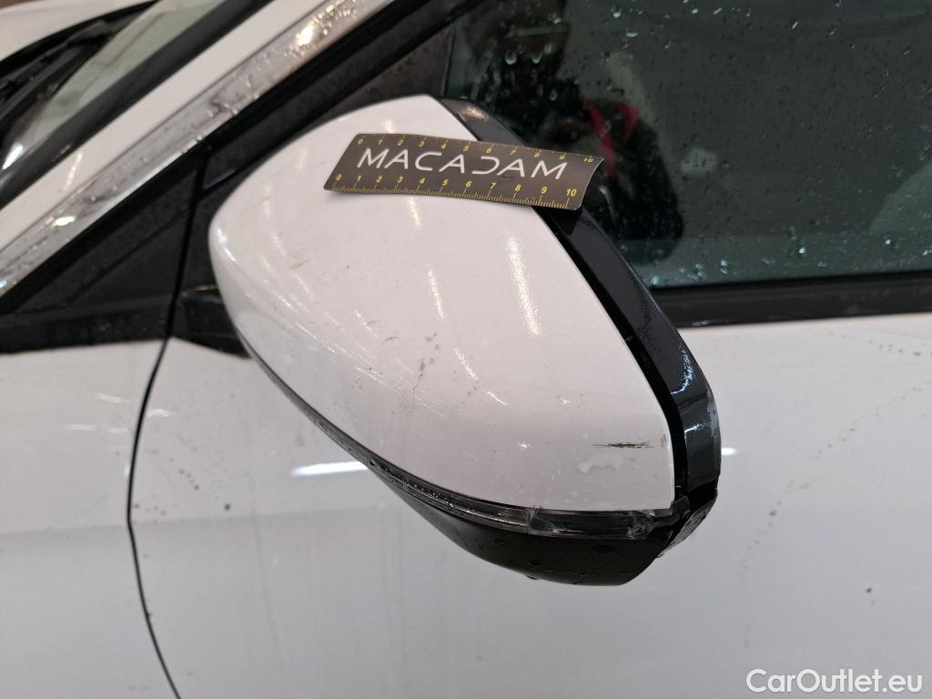  Peugeot  3008  Active Business 1.5 HDi 130CV BVA8 E6d #17