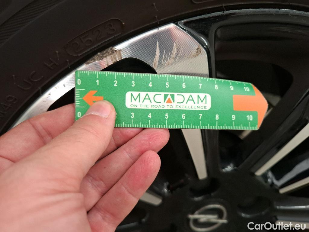  Opel  Crossland  X Business Elegance 1.2 Turbo 130CV BVA6 E6d #9