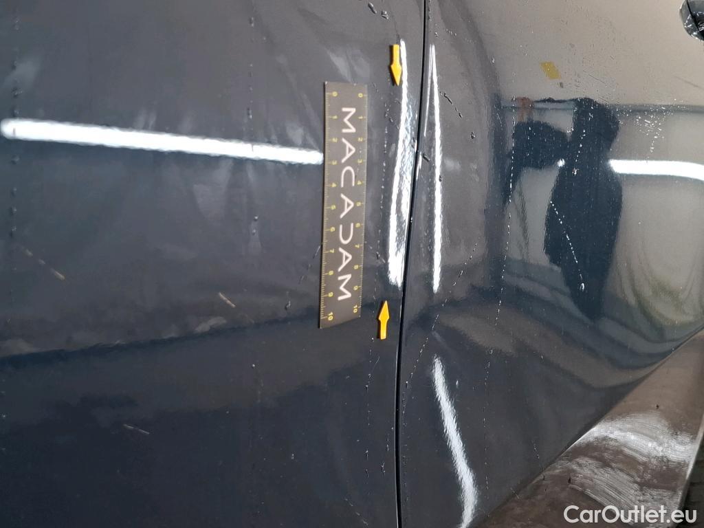  Mercedes  A-Klasse MERCEDES-BENZ Classe A Berline / 2018 / 4P / Berline A 180 Business Line 7G-DCT #2