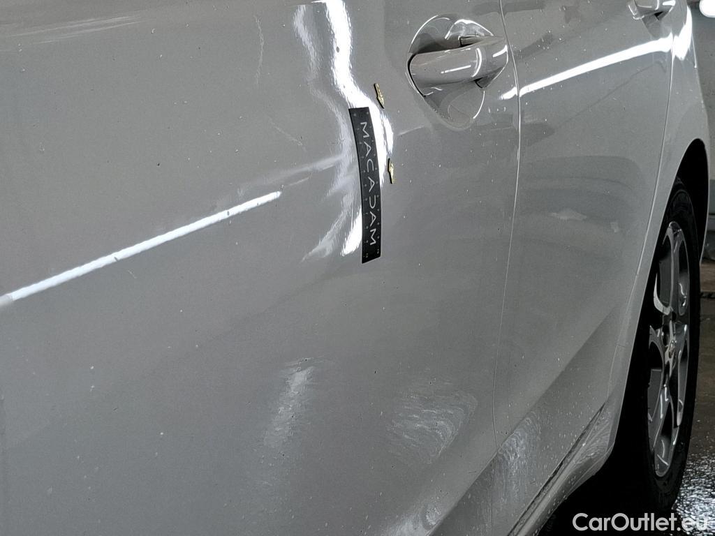  Hyundai  i20  Intuitive 1.2 85CV BVM5 E6 / TRANSFO VP VF
 #21