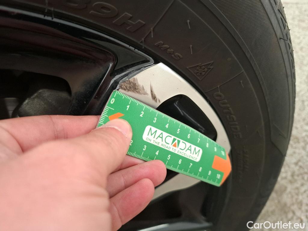  Opel  Crossland  X Business Elegance 1.2 Turbo 130CV BVA6 E6d #12