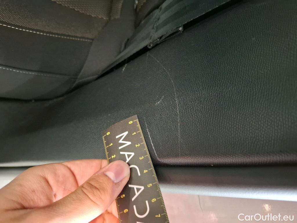  DS  DS7 DS DS 7 Crossback / 2017 / 5P / SUV E-TENSE 225 Business #25