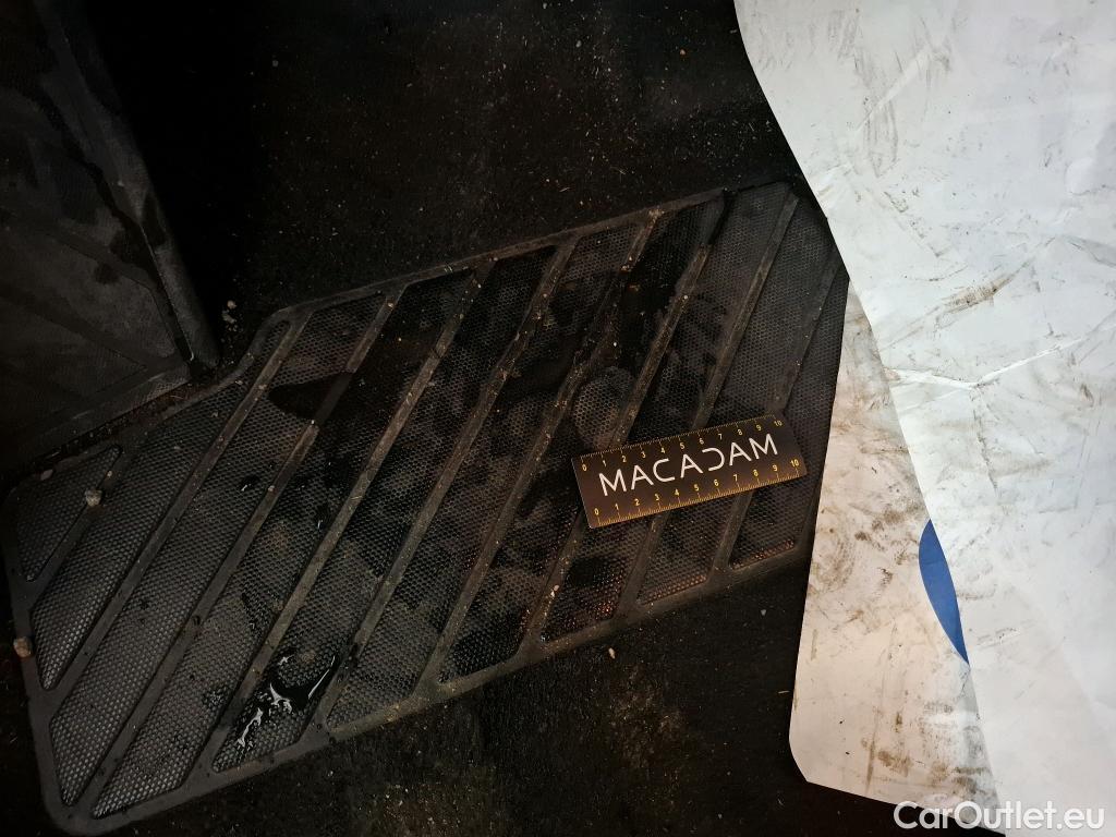  Peugeot  3008  Active Business 1.5 HDi 130CV BVA8 E6d #30