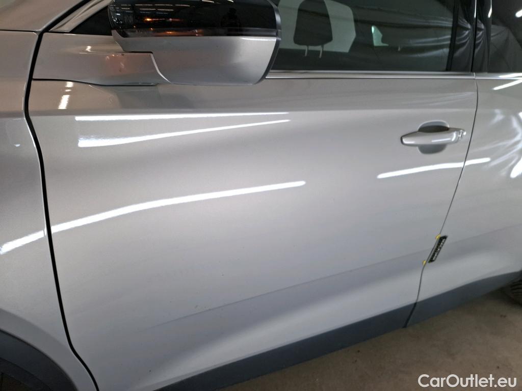  DS  DS7 DS DS 7 Crossback / 2017 / 5P / SUV E-TENSE 225 Business #3