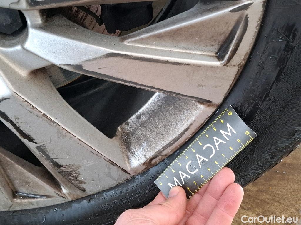  Peugeot  3008  Active Business 1.5 HDi 130CV BVA8 E6d #26