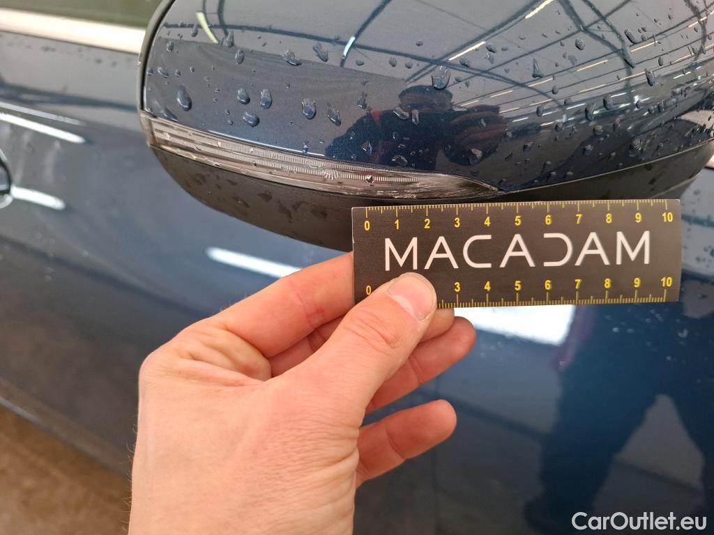  Mercedes  A-Klasse MERCEDES-BENZ Classe A Berline / 2018 / 4P / Berline A 180 Business Line 7G-DCT #31