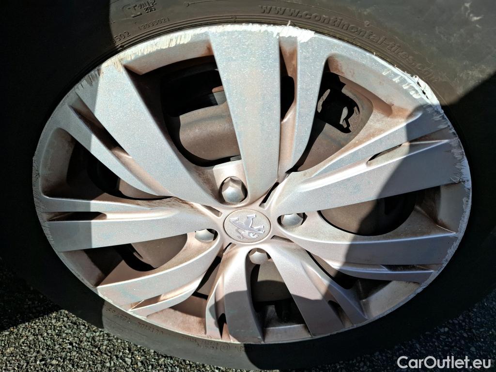  Peugeot  208  Active 1.2 PureTech 80CV BVM5 E6 #6