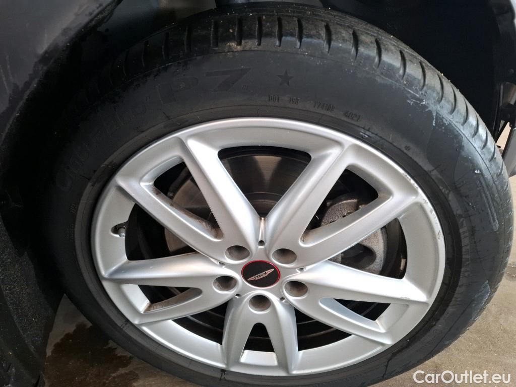  Mini  Countryman MINI  / 2020 / 5P / Crossover Cooper S ALL4 Finition JCW 178 ch BVA8 #19