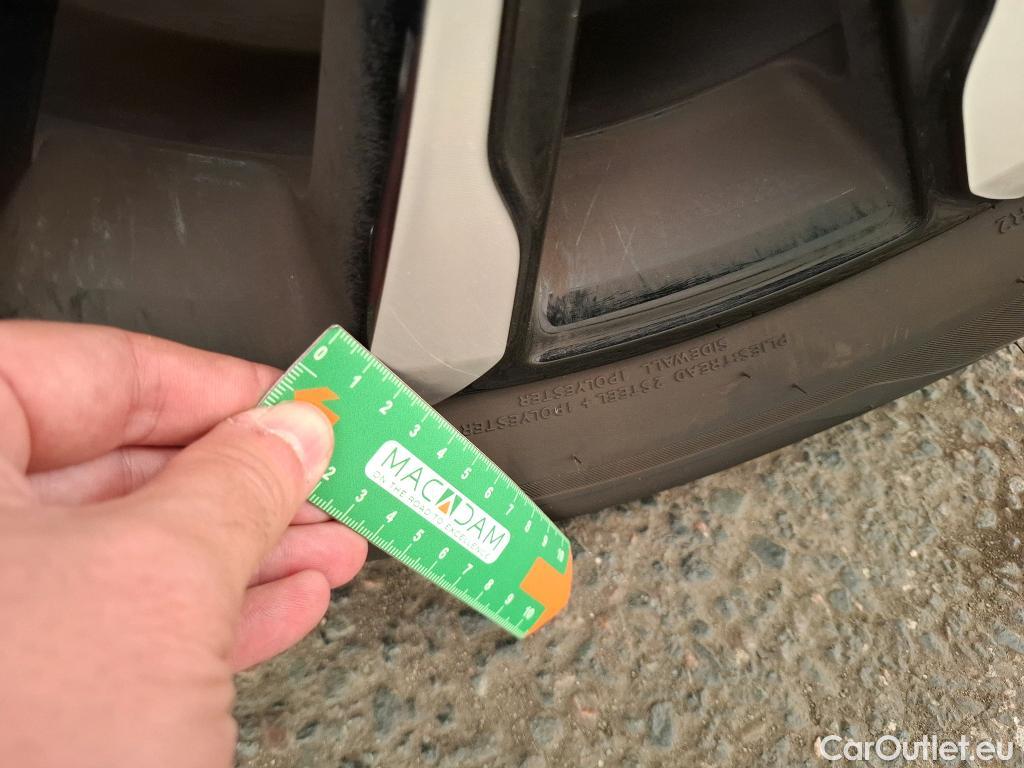  Opel  Crossland  X Business Elegance 1.2 Turbo 130CV BVA6 E6d #16