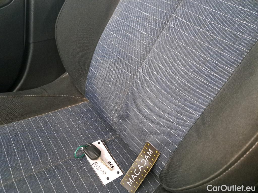  Peugeot  208  Premium 1.5 HDi 100CV BVM6 E6d #8