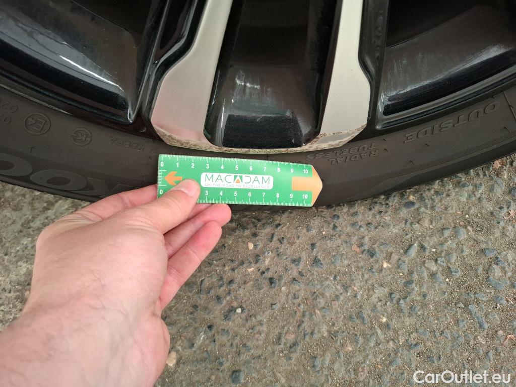  Opel  Crossland  X Business Elegance 1.2 Turbo 130CV BVA6 E6d #8