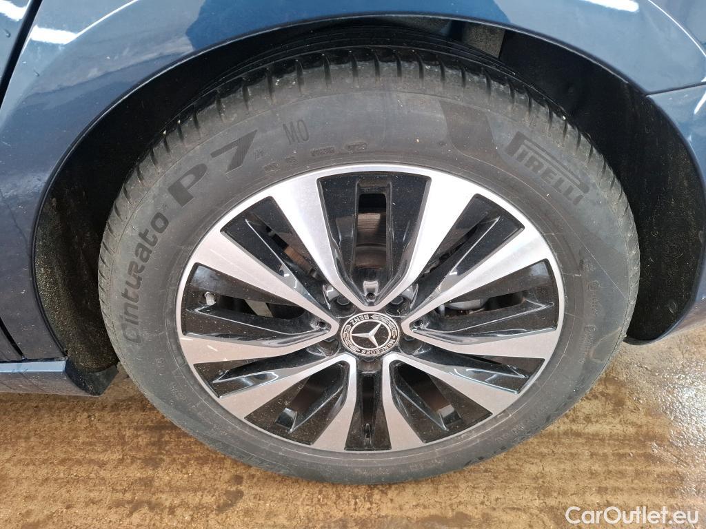  Mercedes  A-Klasse MERCEDES-BENZ Classe A Berline / 2018 / 4P / Berline A 180 Business Line 7G-DCT #24