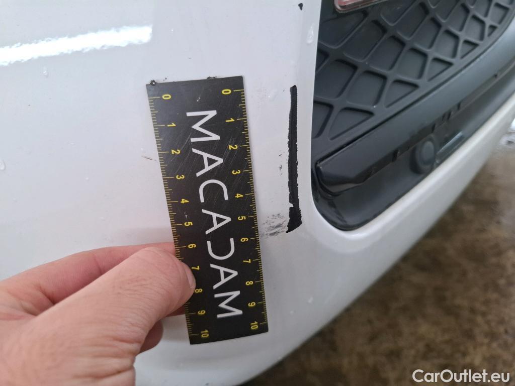  Hyundai  i20  Intuitive 1.2 85CV BVM5 E6 / TRANSFO VP VF
 #9