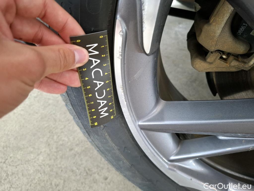  DS  DS7 DS DS 7 Crossback / 2017 / 5P / SUV E-TENSE 225 Business #20