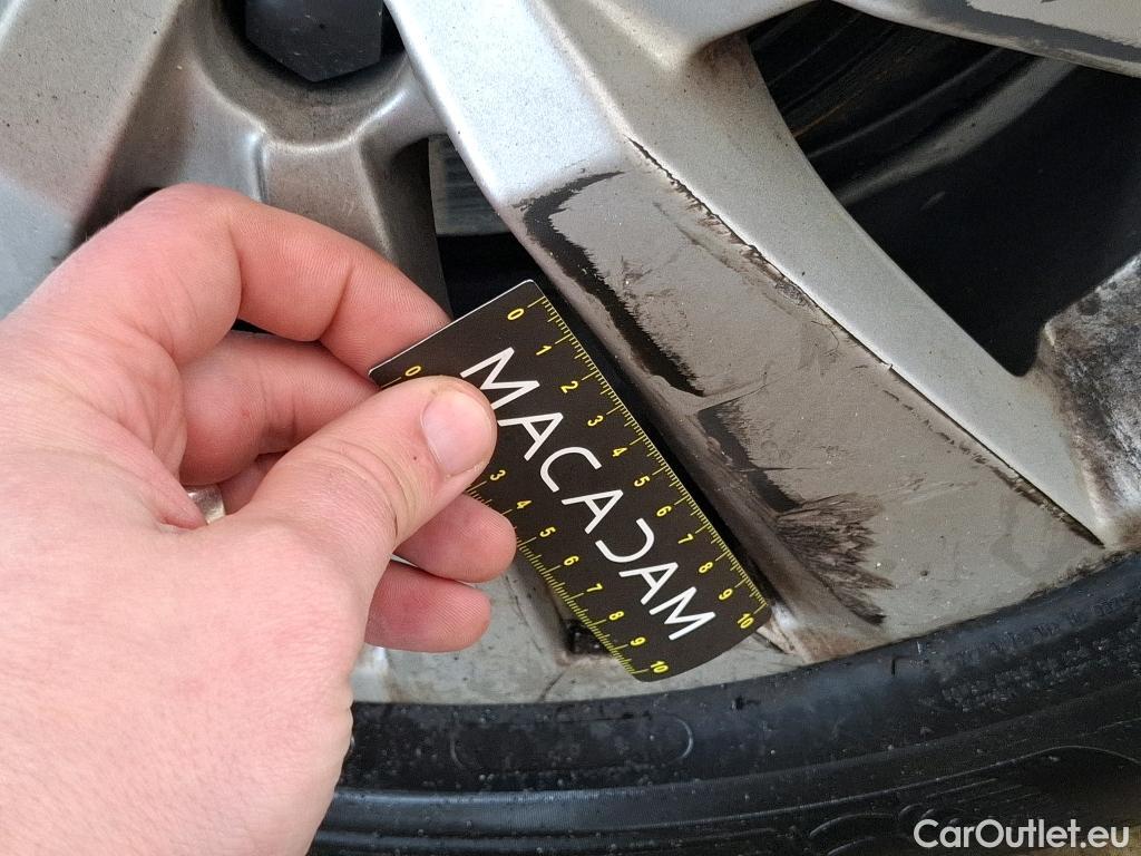  Peugeot  3008  Active Business 1.5 HDi 130CV BVA8 E6d #25